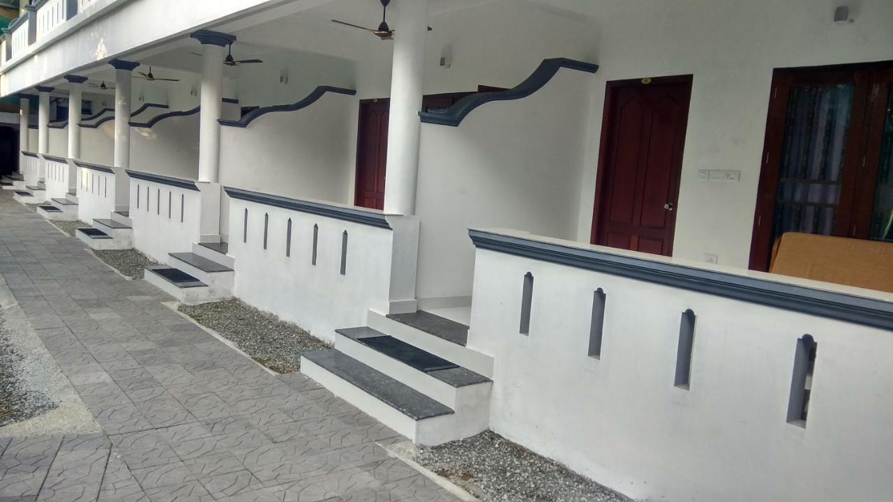 Hotel Neptune Kovalam Thiruvananthapuram Exterior photo
